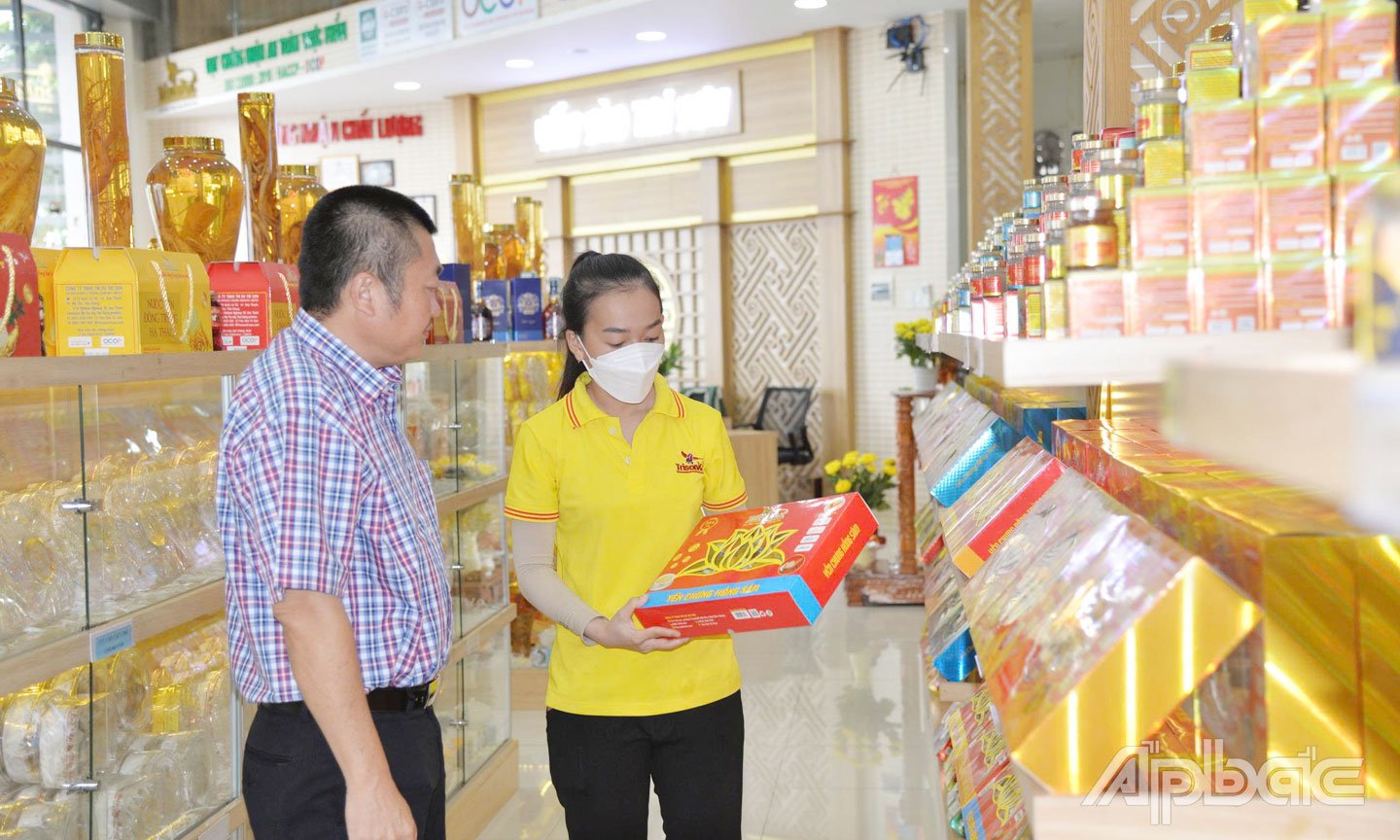 ផលិតផលស្តង់ដារ OCOP របស់ក្រុមហ៊ុន Tri Son Trading and Service Company Limited (ទីក្រុង My Tho) ។