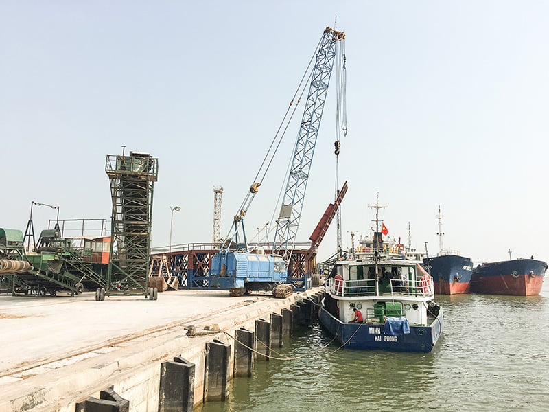 Opening of Port No. 4 - Bac Cua Viet Port Area