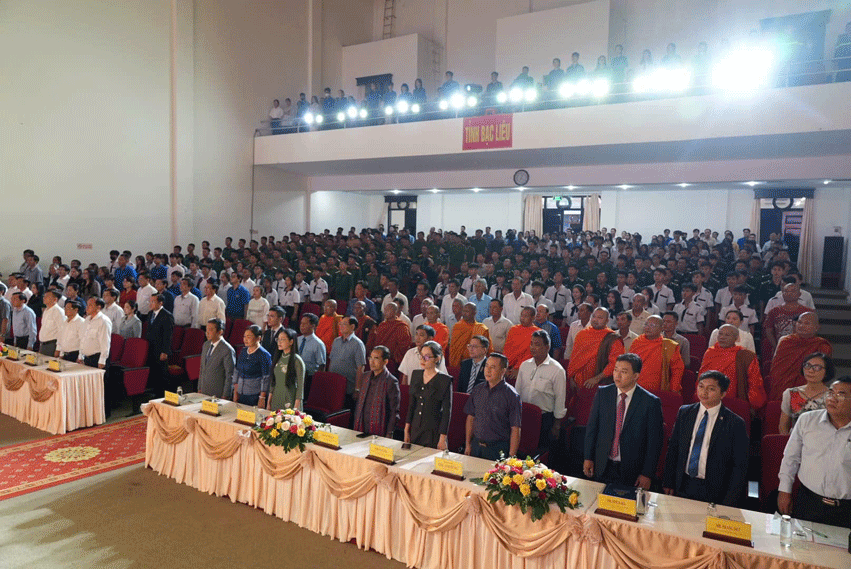 Ấn tượng Lễ Khai mạc Tuần Văn hóa Campuchia tại Việt Nam năm 2025 - Ảnh 1.