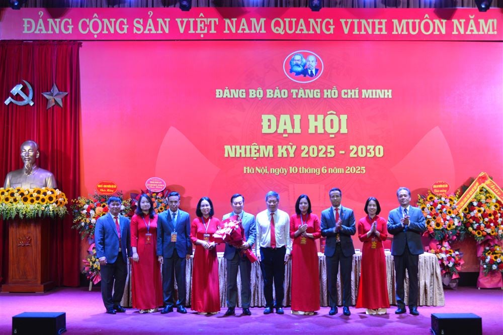 Đại hội Đảng bộ Bảo tàng Hồ Chí Minh, nhiệm kỳ 2025-2030 thành công tốt đẹp