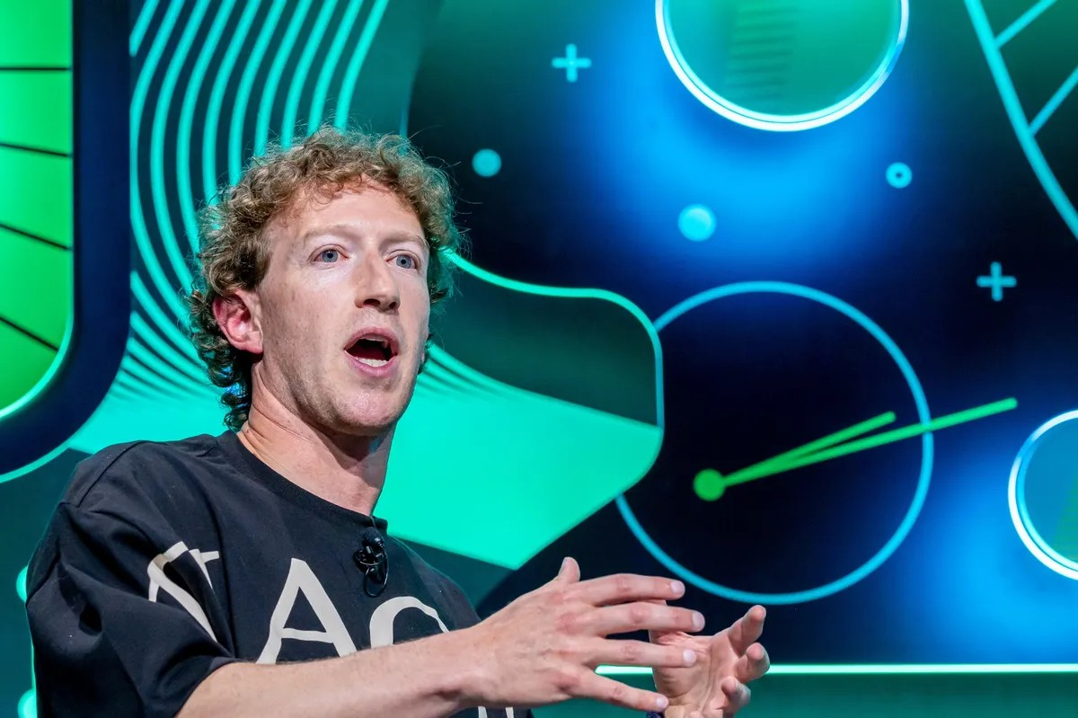 mark-zuckerberg-built-a-super-intelligent-innovation-with-google-openai.png