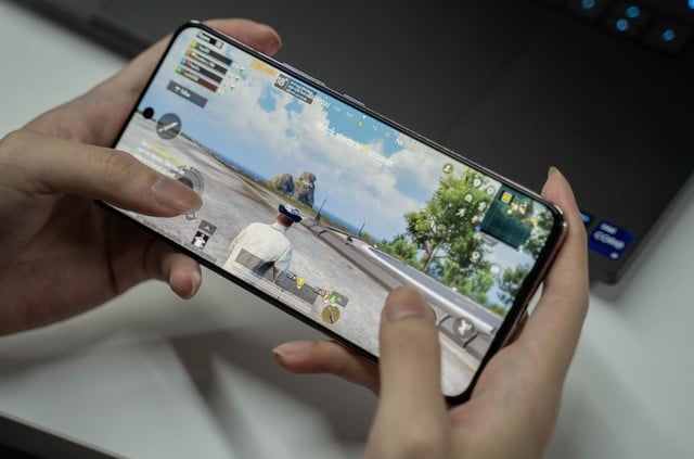 Trải nghiệm Vivo V50 Lite 5G  - Ảnh 8.
