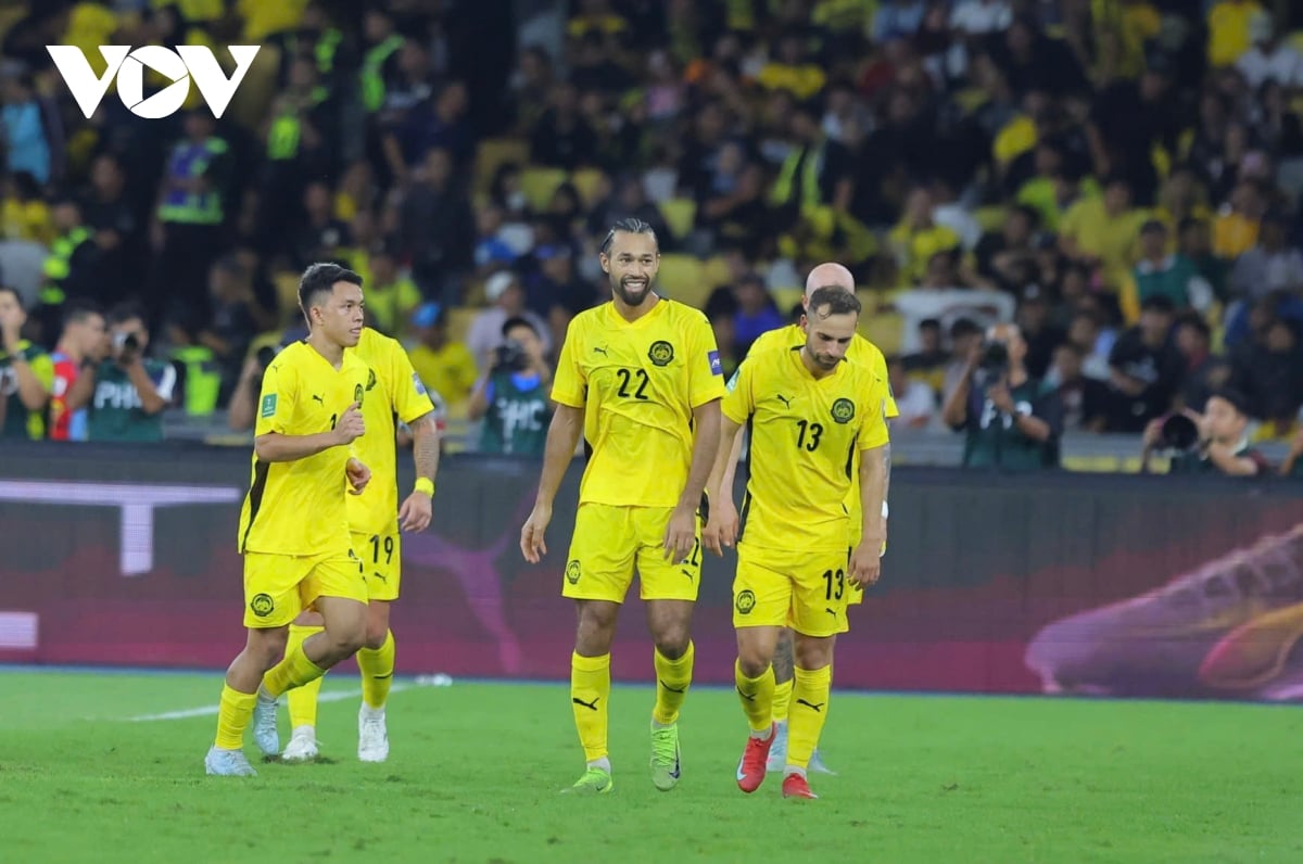 Dư âm ĐT Malaysia 4-0 ĐT Việt Nam: Thua sốc mà không sốc