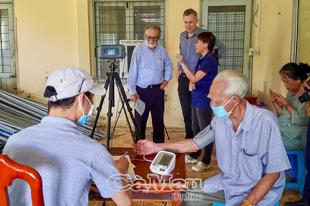 Dự án ACT5 sàng lọc lao cho người dân tại huyện Cái Nước.