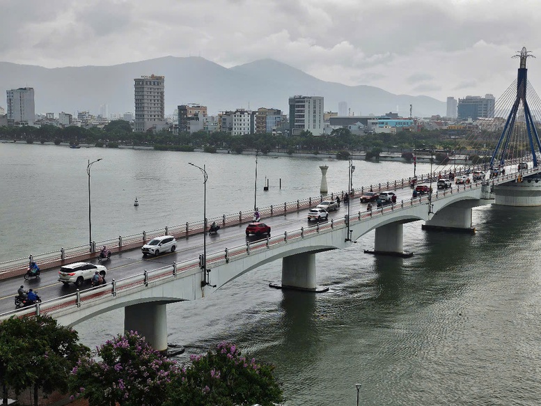 Các địa phương miền Trung ban hành công điện ứng phó bão số 1- Ảnh 2.