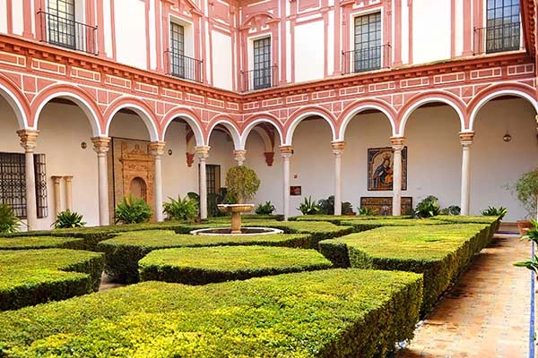 Museo de Arte de Sevilla: Tesoros artísticos especiales.webp