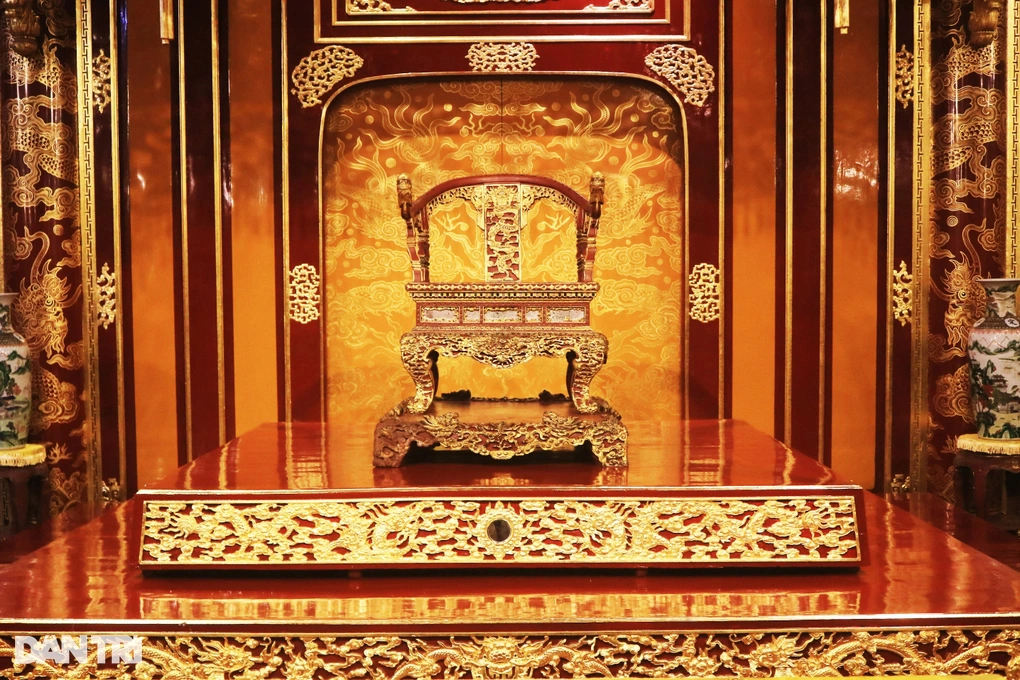 can-canh-ngai-vang-trieu-nguyen-12-edited-1748317772057.webp