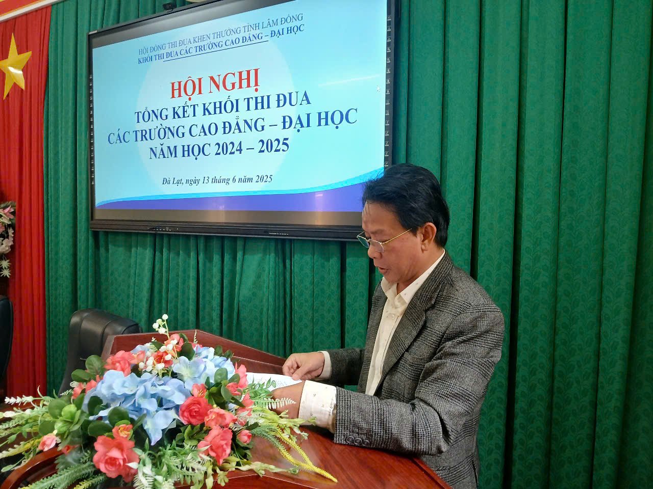 TS. Bùi Quang Sơn - Hiệu trưởng Trường Cao đẳng Đà Lạt phát biểu khai mạc.