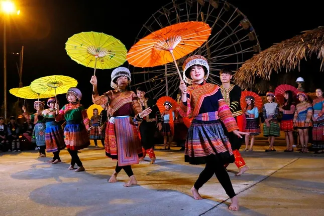 កម្មវិធី 'យុវជនដើម្បីសហគមន៍'៖ ការជំរុញទំនួលខុសត្រូវសង្គមពីបទពិសោធន៍ជីវិតពិត រូបថត ២