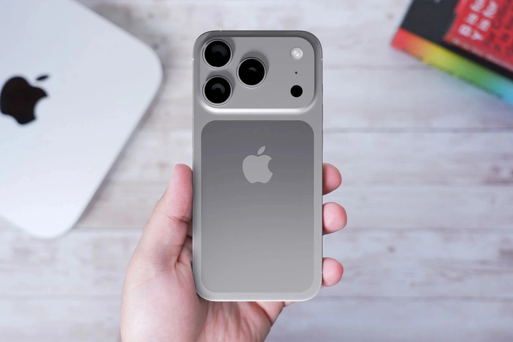 iphone-17-pro-macrumors-crop-1747155396306.webp