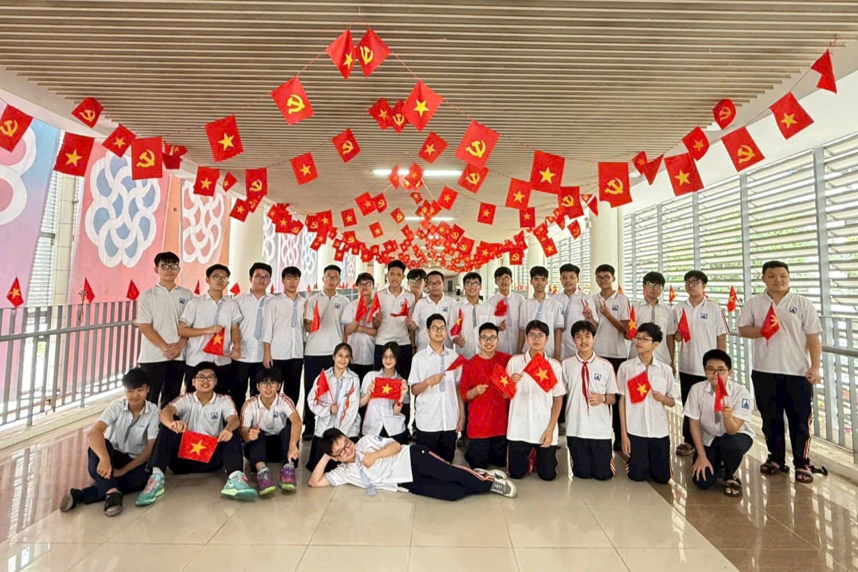 Bí mật của thầy giáo có 28/29 học sinh đỗ Trường chuyên Khoa học tự nhiên - 4