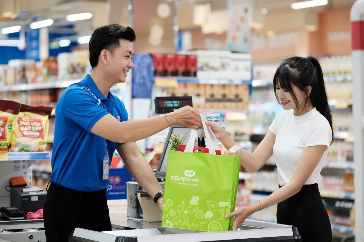 Saigon Co.op đẩy mạnh tiêu dùng xanh - ưu đãi sâu hơn 2.000 sản phẩm xanh