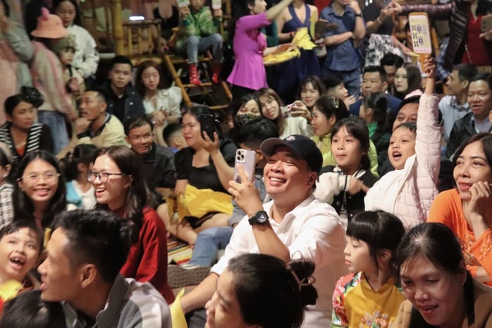 Tết về Hội An vui hội Bài Chòi- Ảnh 1.