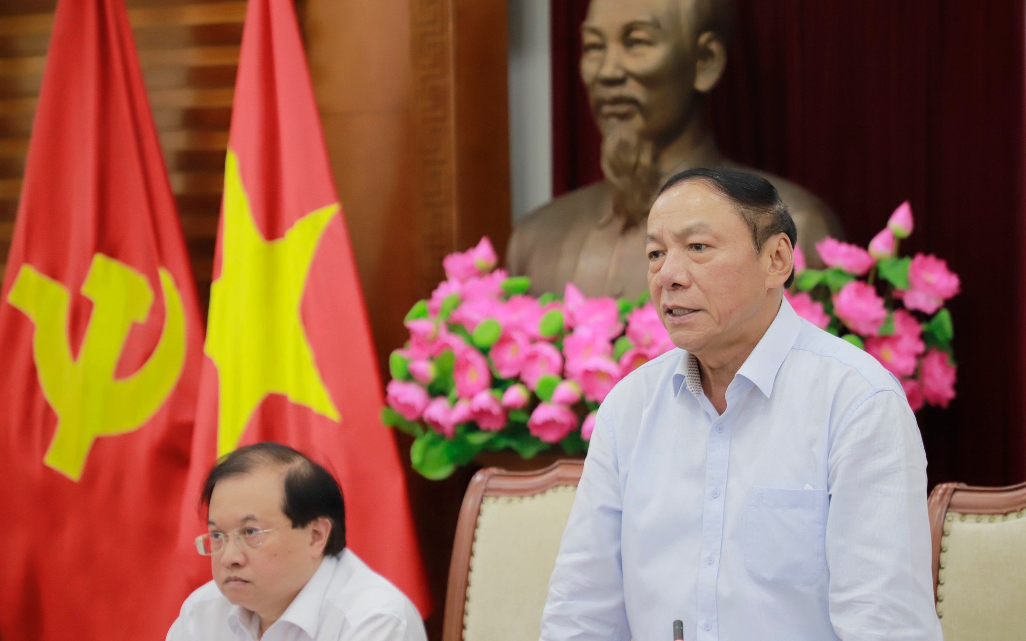 Bộ trưởng Nguyễn Văn Hùng chủ trì cuộc họp Ban Tổ chức Triển lãm thành tựu kinh tế- xã hội nhân kỷ niệm 80 năm Ngày Quốc khánh