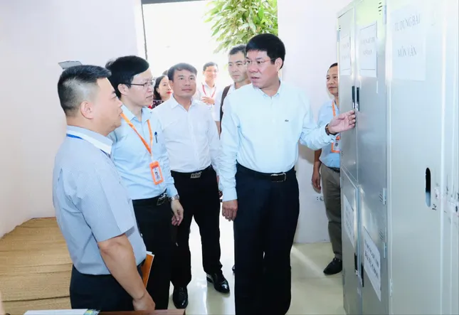 Thi tốt nghiệp THPT 2025: Học sinh làm gì để 'vượt vũ môn'? ảnh 2