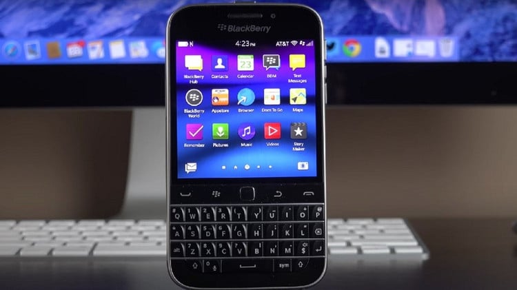 Q20 là chiếc điện thoại mang những điểm đặc trưng nhất của BlackBerry. Ảnh: SlashGear.