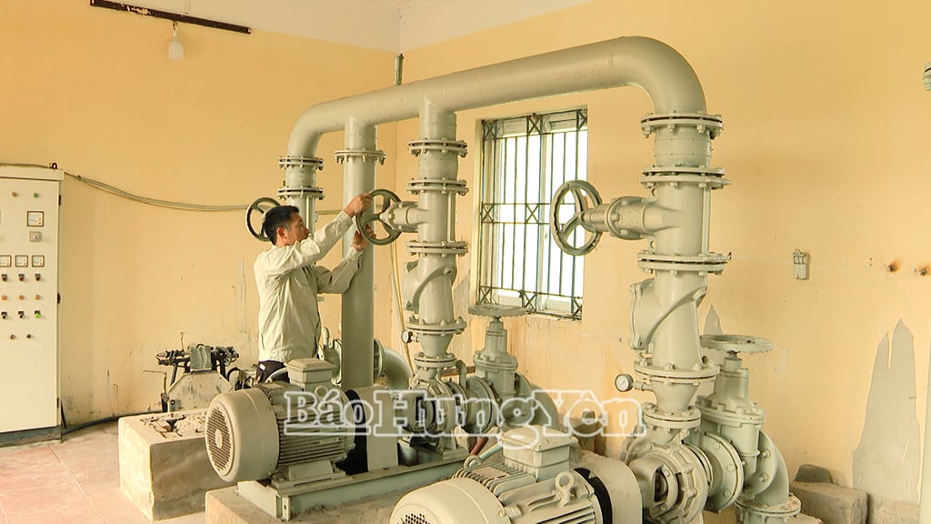 Hệ thống xử lý nước sạch tại Nhà máy Nước sạch liên xã Hưng Đạo - Minh Hoàng.