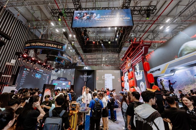 Lineage2M “chào sân” ấn tượng sau 6 ngày ra mắt tại GameVerse 2025   - Ảnh 1.