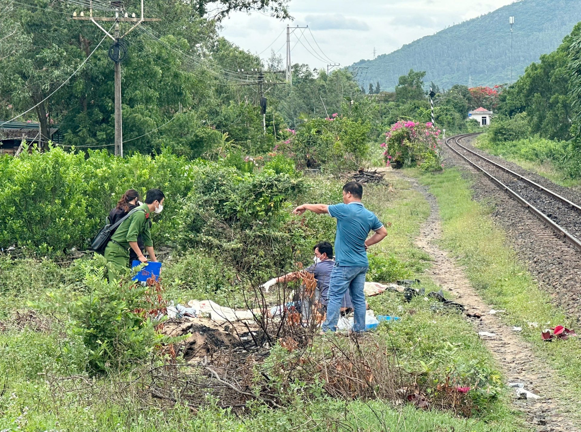 Authorities are continuing to investigate the cause of the accident. Photo: CTV