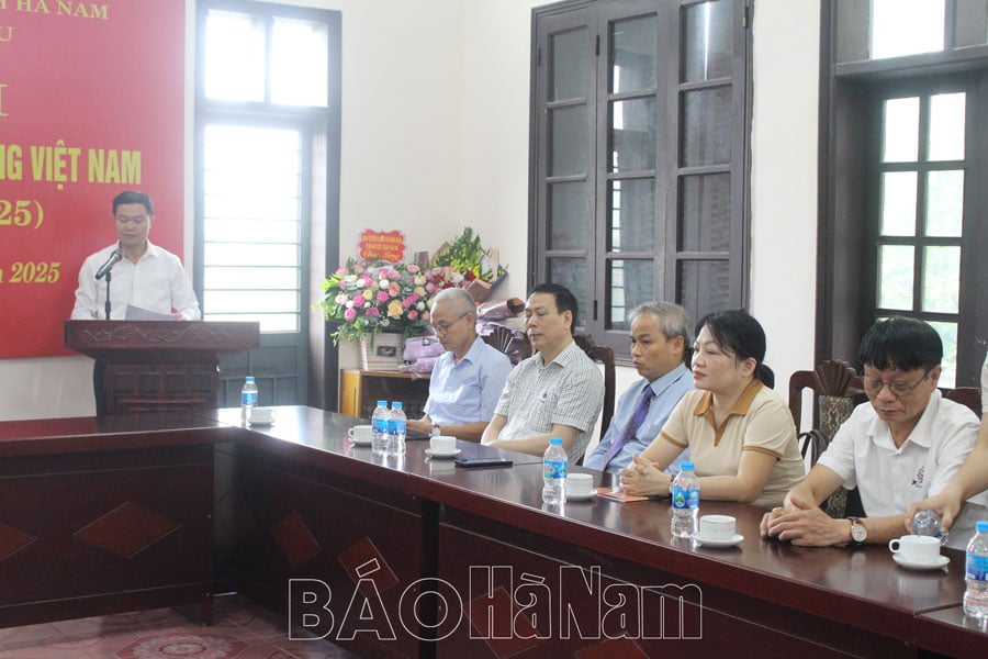 Gặp mặt tri ân các thế hệ lãnh đạo Tạp chí Sông Châu