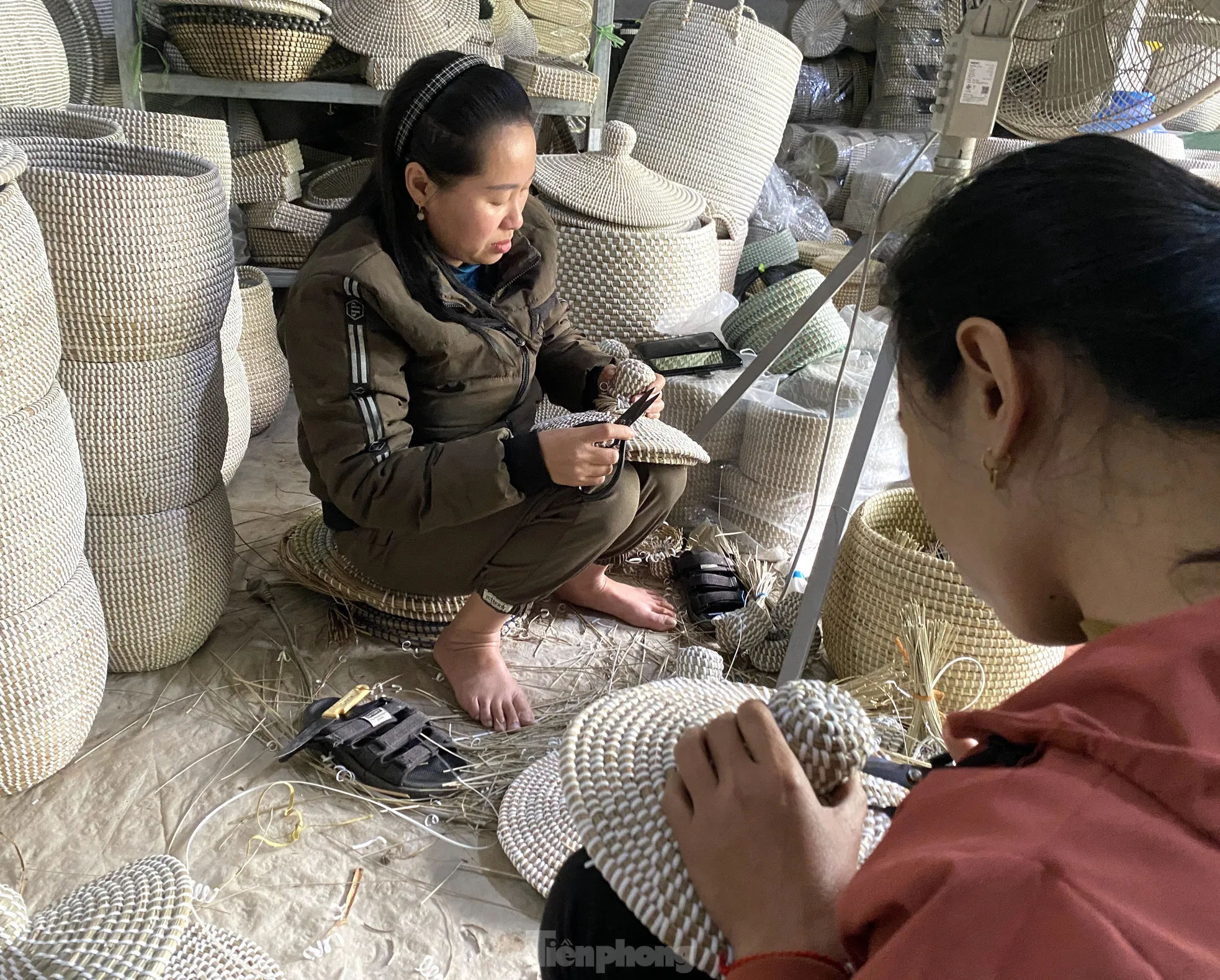 ការបណ្តុះបណ្តាលវិជ្ជាជីវៈដោយឥតគិតថ្លៃដល់ស្ត្រី និងជនពិការ ដើម្បីរួចផុតពីភាពក្រីក្រ រូបថត ៦
