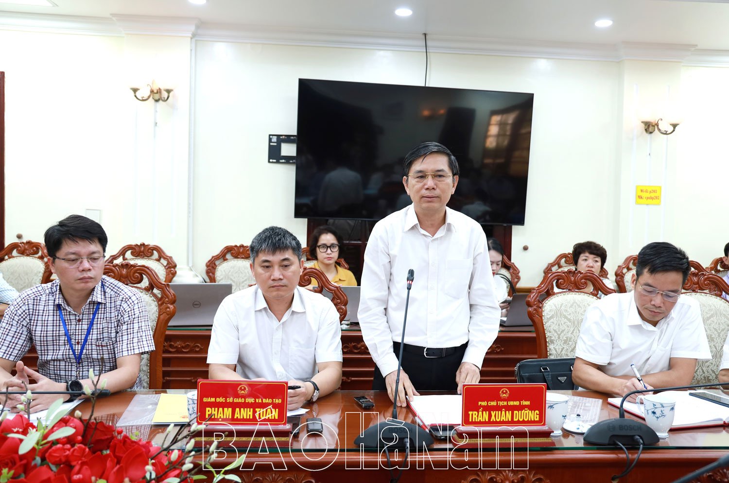 Thứ trưởng Bộ Giáo dục và Đào tạo Phạm Ngọc Thưởng làm việc tại Hà Nam