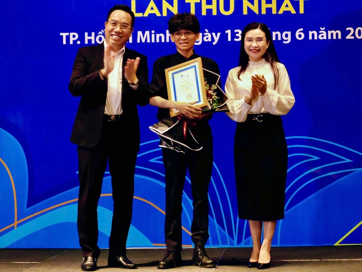 Kim Đồng - Ảnh 1.