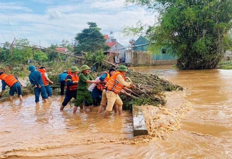 Không để gián đoạn công tác y tế khi ứng phó với thiên tai- Ảnh 1.