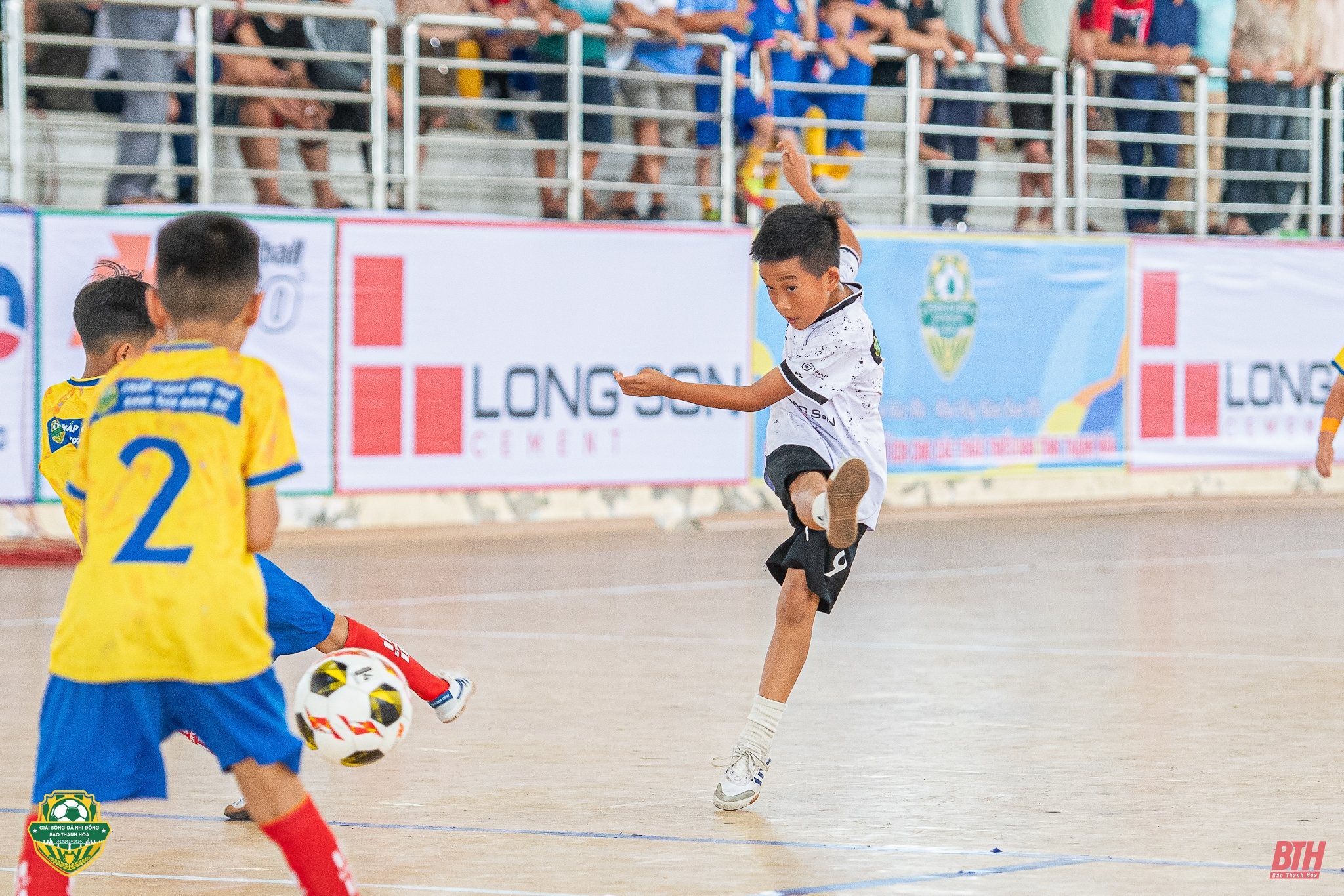 U8 Thiệu Hóa và U10 Nghi Sơn đăng quang giải Bóng đá Nhi đồng Báo Thanh Hóa lần thứ IV năm 2025 - Cúp Xi măng Long Sơn