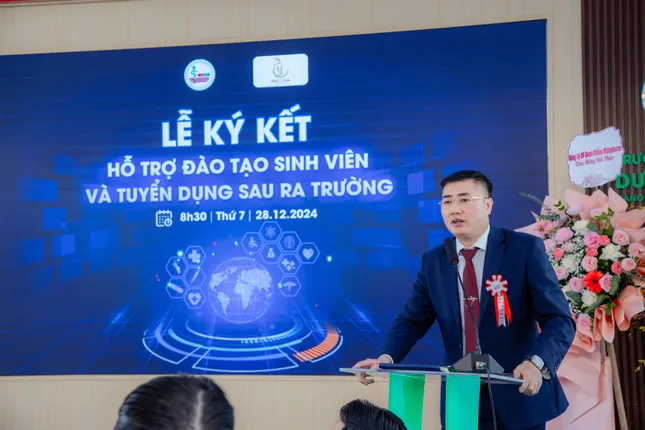 Hanoi College of Pharmacy: Wir vermitteln den Studierenden nicht nur Kenntnisse über den Beruf, sondern auch die Fähigkeit, die Arbeit zu erledigen. Foto 2