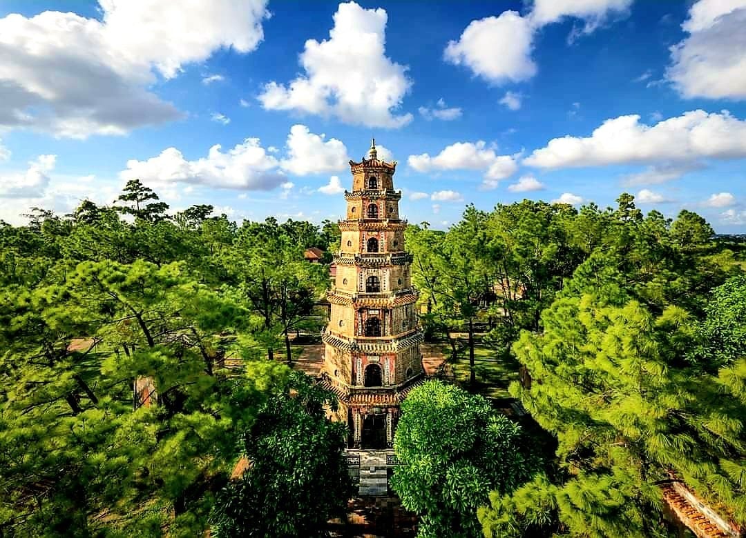 Tour Da Nang 5 días 4 noches Hoi An Ba Na Hue 2025: Programa detallado y experiencia práctica