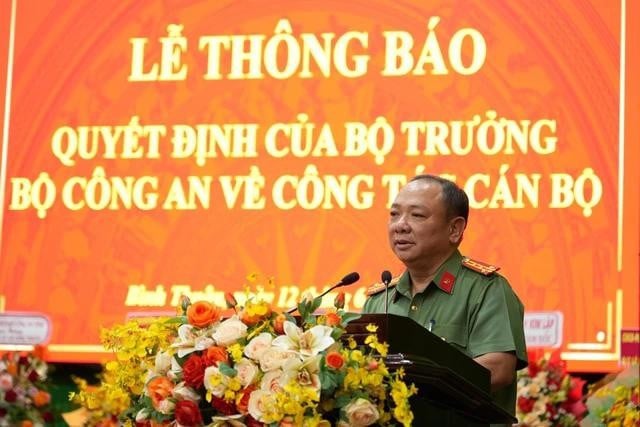 Đại tá Lê Quang Nhân phát biểu tại buổi công bố quyết định của Bộ trưởng Bộ Công an
