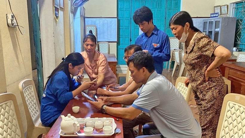 Đoàn viên, thanh niên tình nguyện 