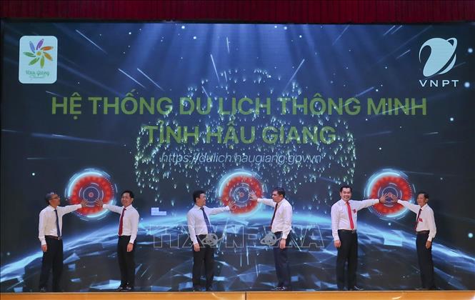 Hậu Giang ra mắt hệ thống về du lịch thông minh - Ảnh 1.