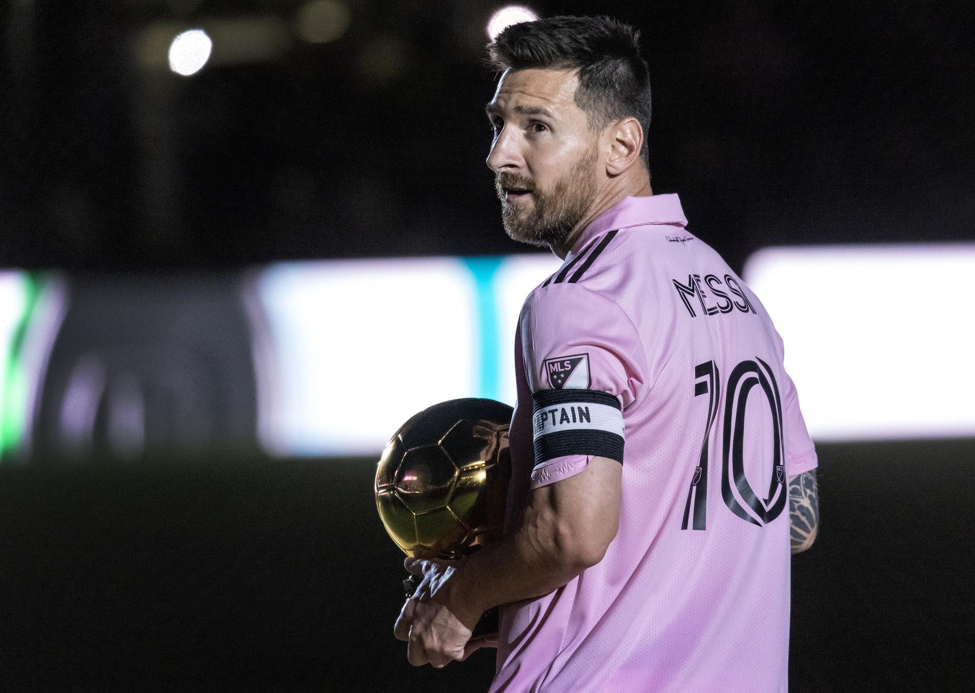 EFE - メッシがマイアミのサッカーを制覇.jpg