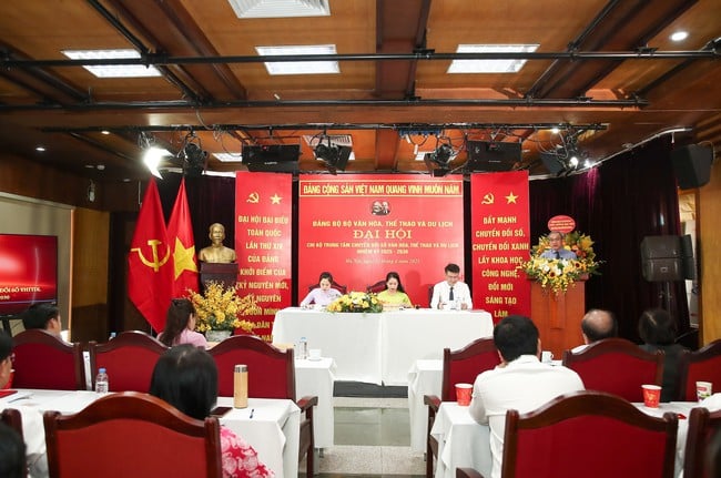 Trung tâm Chuyển đổi số Văn hóa, Thể thao và Du lịch tổ chức Đại hội Chi bộ nhiệm kỳ 2025-2030 - Ảnh 2.