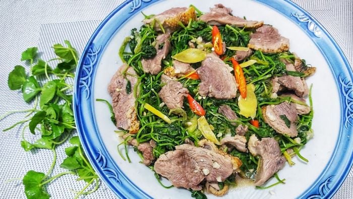 2 thực phẩm phụ nữ nhất định phải ăn trong hè này nếu muốn giải nhiệt cơ thể, mát từ trong ra ngoài- Ảnh 7.