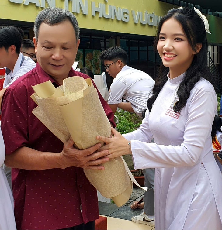 THPT Hùng Vương - Ảnh 3.