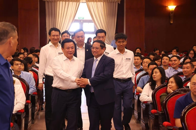 Hội nghị toàn quốc tập huấn về tổ chức và hoạt động của tổ chức Đảng, chính quyền, Mặt trận Tổ quốc, đoàn thể - Ảnh 1.