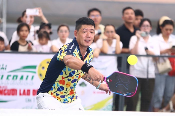 Giải Pickleball Báo Người Lao Động: Diễn viên Bình Minh đi tiếp, Minh Hằng dừng bước- Ảnh 1.