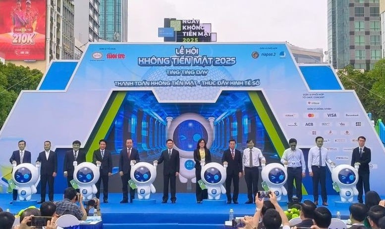 Phó Thủ tướng Hồ Đức Phớc: Thanh toán không dùng tiền mặt đã có bước phát triển vượt bậc- Ảnh 3.