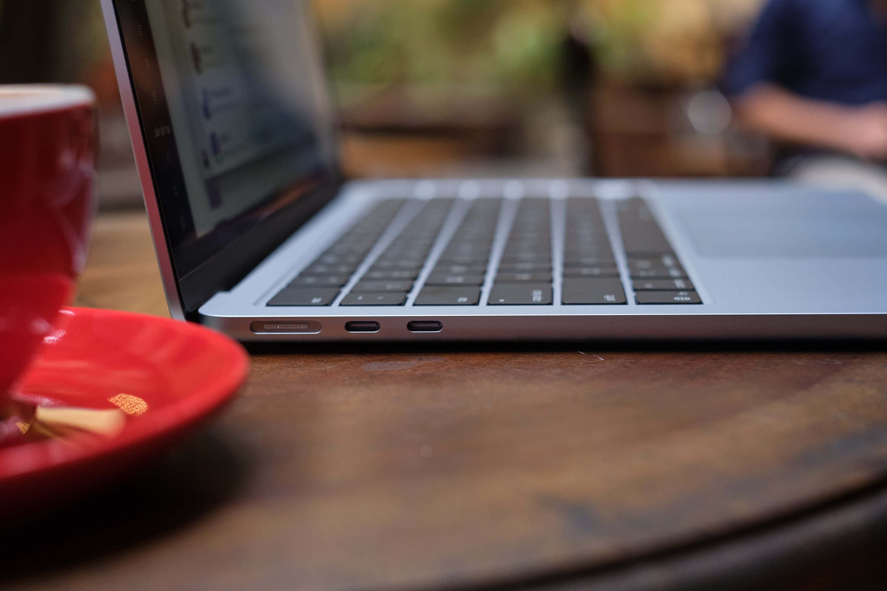 danh gia MacBook Air m4 anh 6