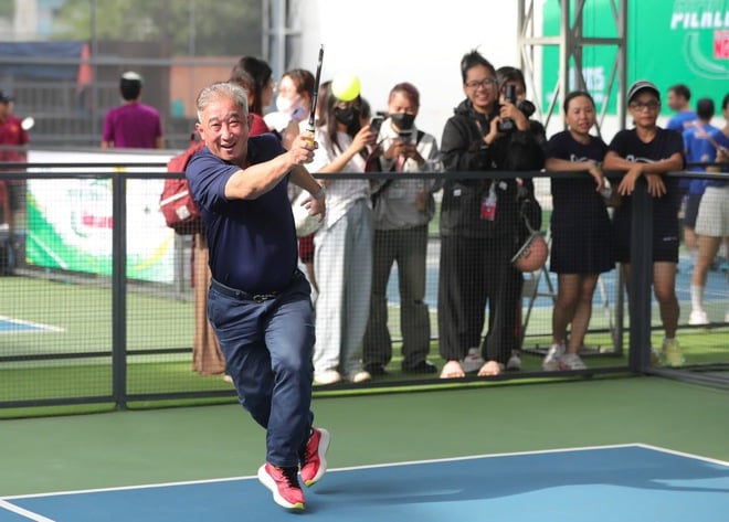 Đại sứ Minh Hằng tuyên thệ khai mạc giải pickleball Báo Người Lao Động - Ảnh 4.