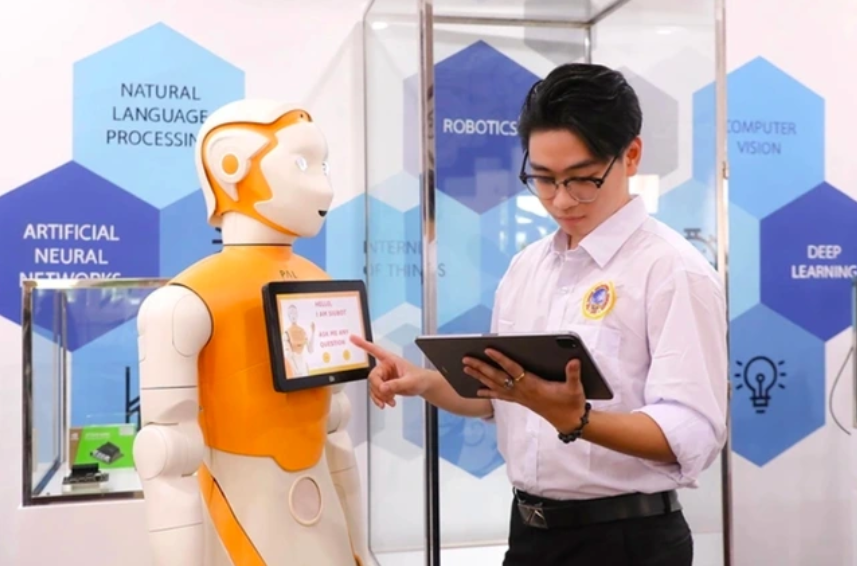 Ngành trí tuệ nhân tạo và vi mạch bán dẫn: Tổ hợp môn xét tuyển mới 2025 - Ảnh 1.