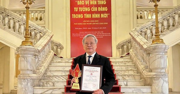 Cuộc thi viết “Người thầy kính yêu”: GS Nguyễn Trọng Chuẩn - “dòng sông tri thức” không ngừng chảy