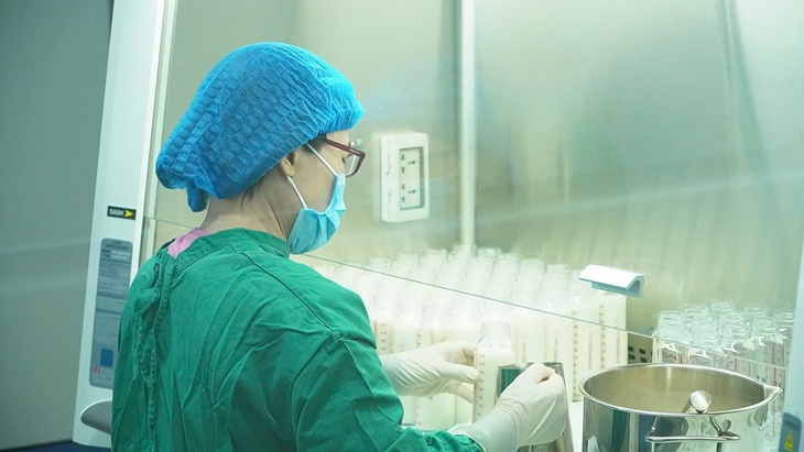 Bir damla süt - Fotoğraf 3.