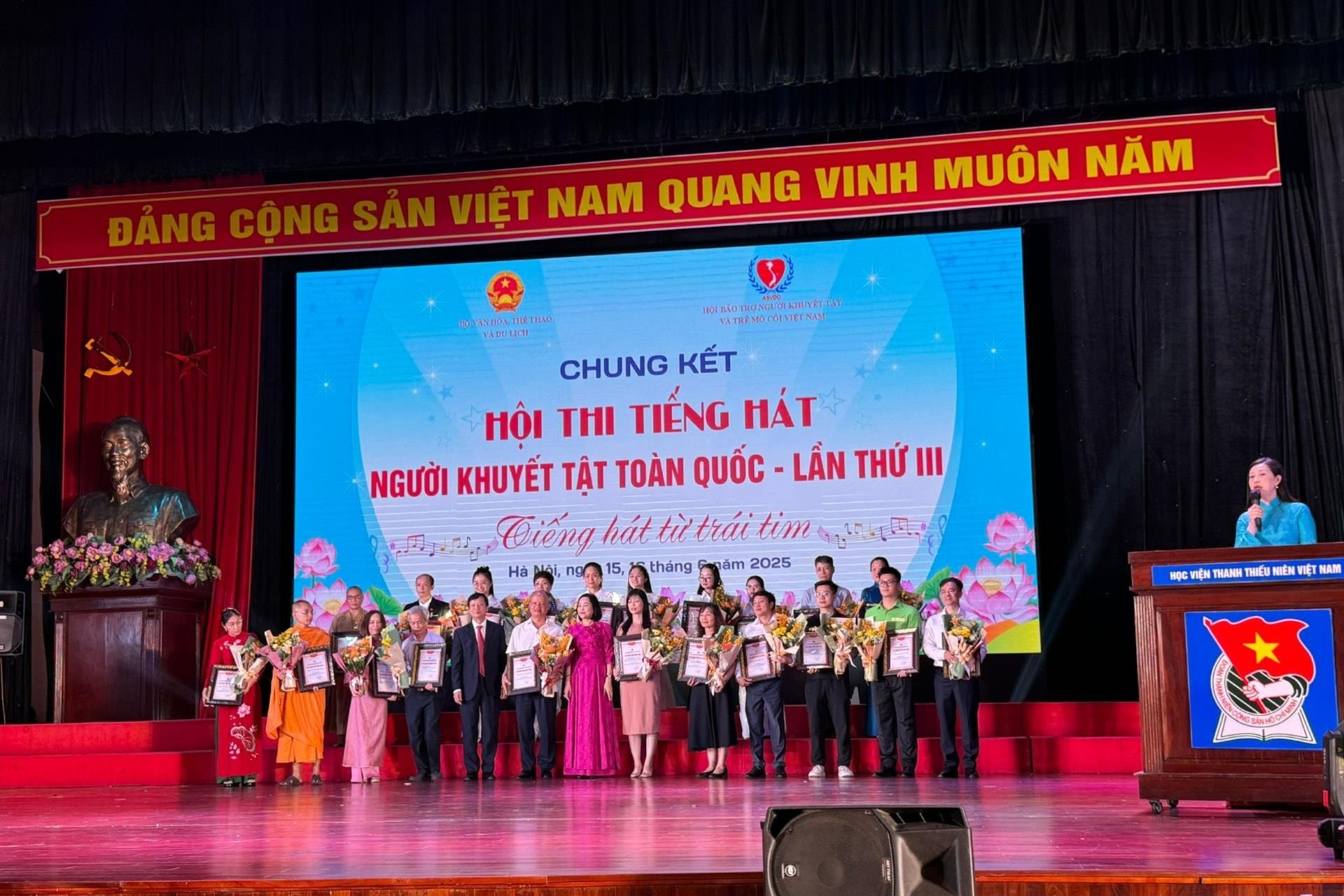 honor-the-winner.jpg