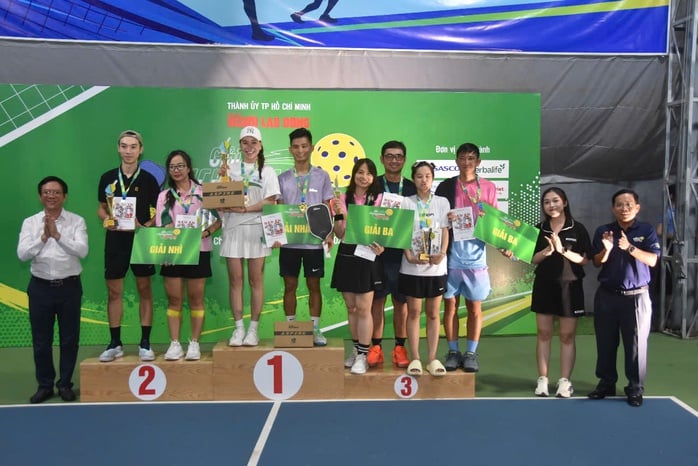 Giải Pickleball Báo Người Lao Động lần 1-2025: Bùng nổ chiến thắng - Ảnh 3.