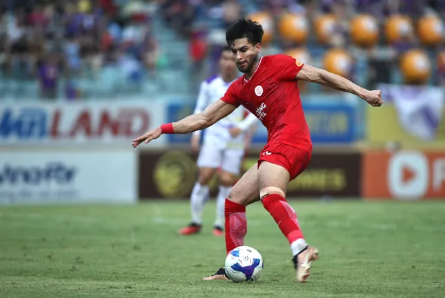 Le Hanoi FC a perdu le « derby de Hanoï » contre le Cong Viettel (image 8).