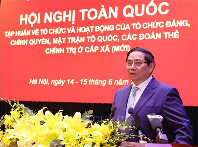Prime Minister Pham Minh Chinh speaks at the conference. Photo: Van Diep/VNA  